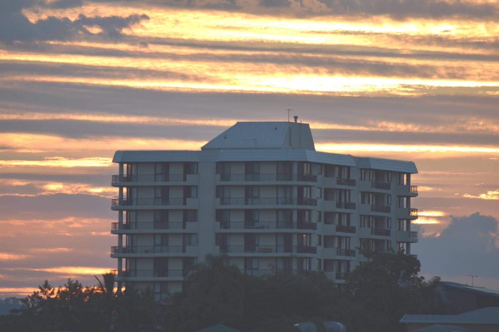 Gladstone Heights Executive Apartments Dış mekan fotoğraf
