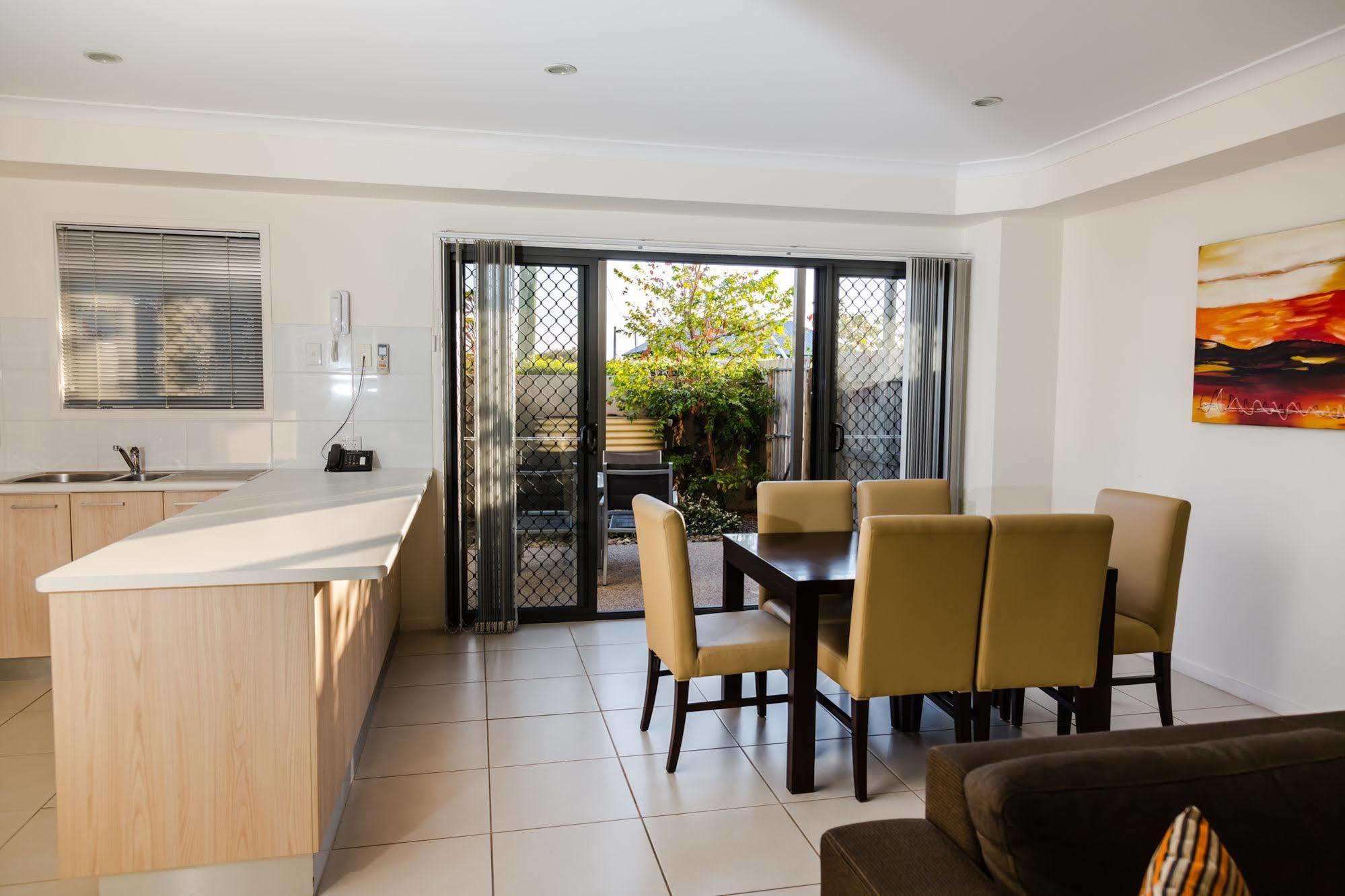 Gladstone Heights Executive Apartments Dış mekan fotoğraf