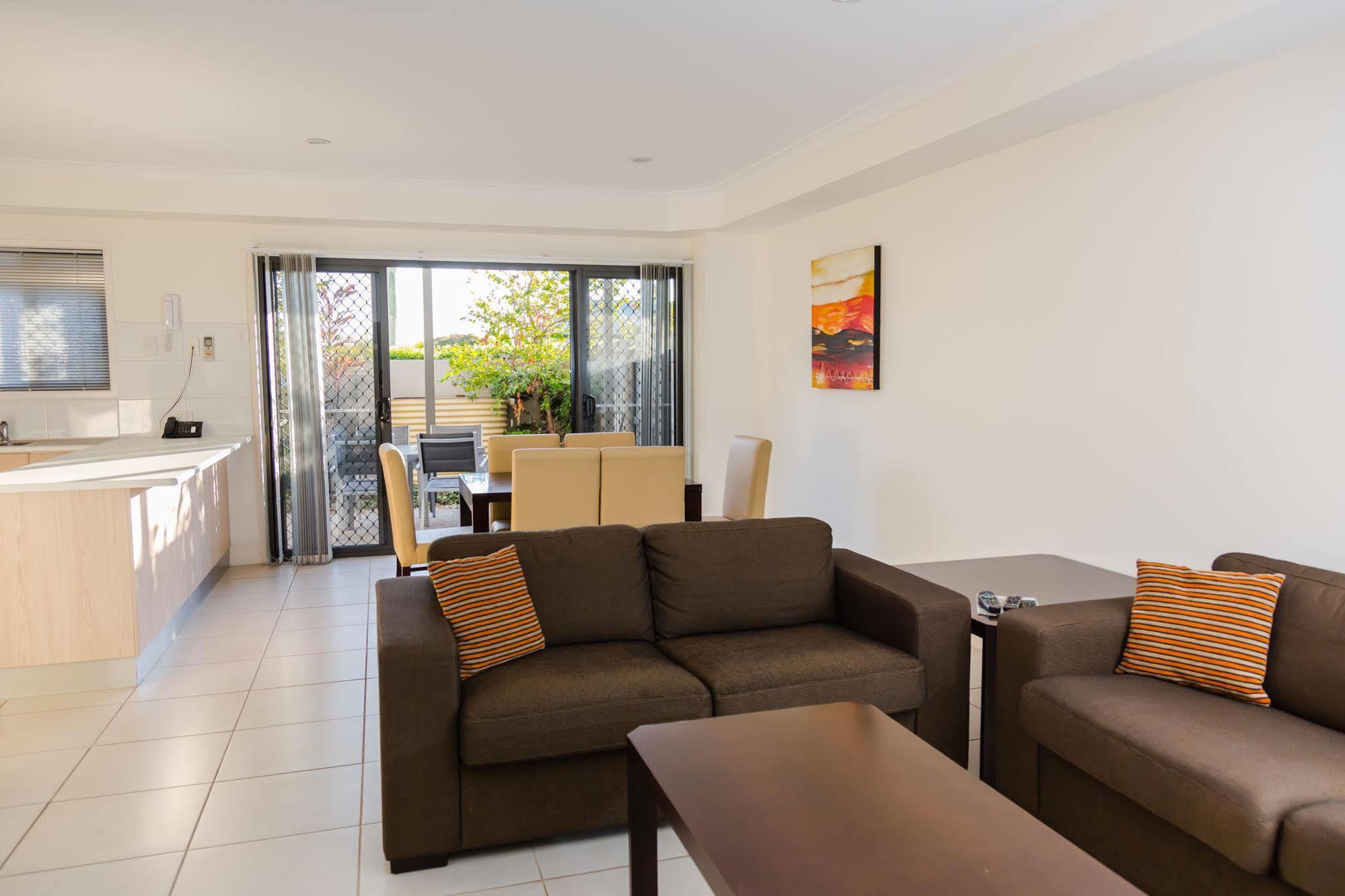 Gladstone Heights Executive Apartments Dış mekan fotoğraf